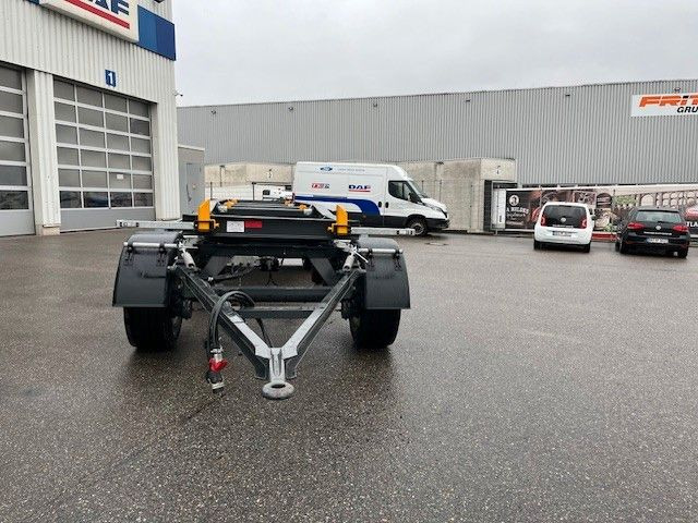 Schlittenanhänger 18 S Schlittenanhänger 18 S - Abrollanhänger/ Absetzanhänger: das Bild 3 Schlittenanhänger 18 S Schlittenanhänger 18 S - Abrollanhänger/ Absetzanhänger: das Bild 3