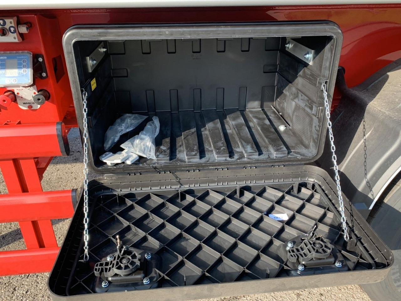 Kipper Auflieger neu kaufen Stas Agrostar 51,8 cbm Stas Agrostar 51,8 cbm: das Bild 11 Kipper Auflieger neu kaufen Stas Agrostar 51,8 cbm Stas Agrostar 51,8 cbm: das Bild 11