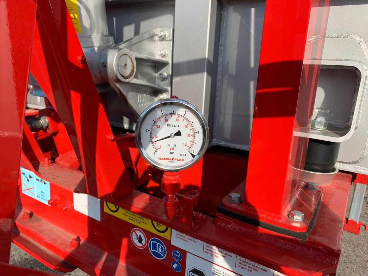 Kipper Auflieger neu kaufen Stas Agrostar 51,8 cbm Stas Agrostar 51,8 cbm: das Bild 17 Kipper Auflieger neu kaufen Stas Agrostar 51,8 cbm Stas Agrostar 51,8 cbm: das Bild 17