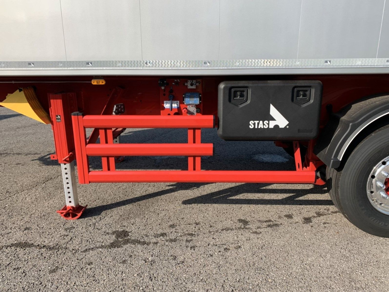 Kipper Auflieger neu kaufen Stas Agrostar 51,8 cbm Stas Agrostar 51,8 cbm: das Bild 10 Kipper Auflieger neu kaufen Stas Agrostar 51,8 cbm Stas Agrostar 51,8 cbm: das Bild 10