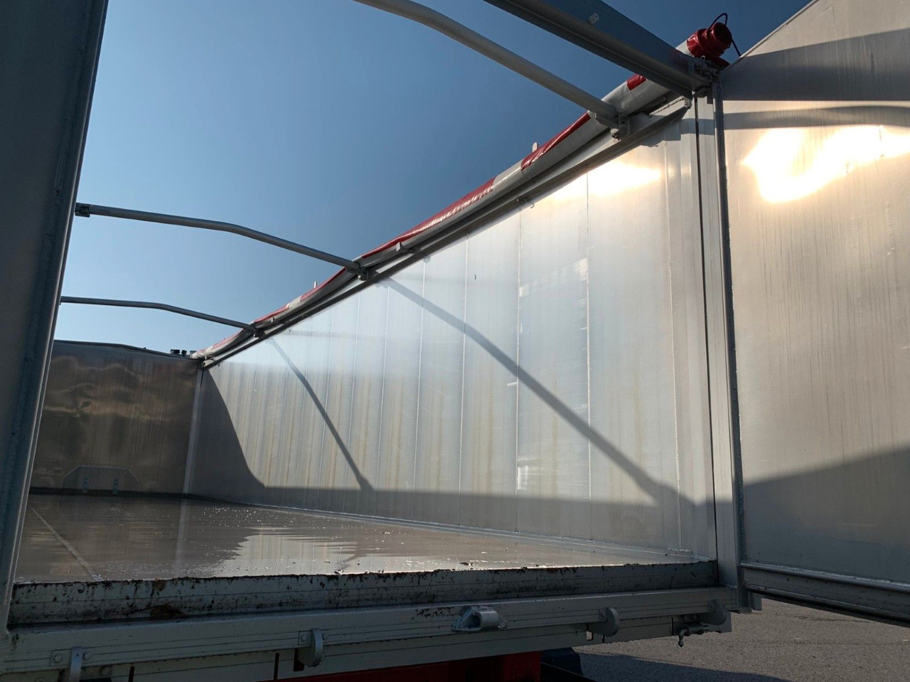 Kipper Auflieger neu kaufen Stas Agrostar 51,8 cbm Stas Agrostar 51,8 cbm: das Bild 20 Kipper Auflieger neu kaufen Stas Agrostar 51,8 cbm Stas Agrostar 51,8 cbm: das Bild 20