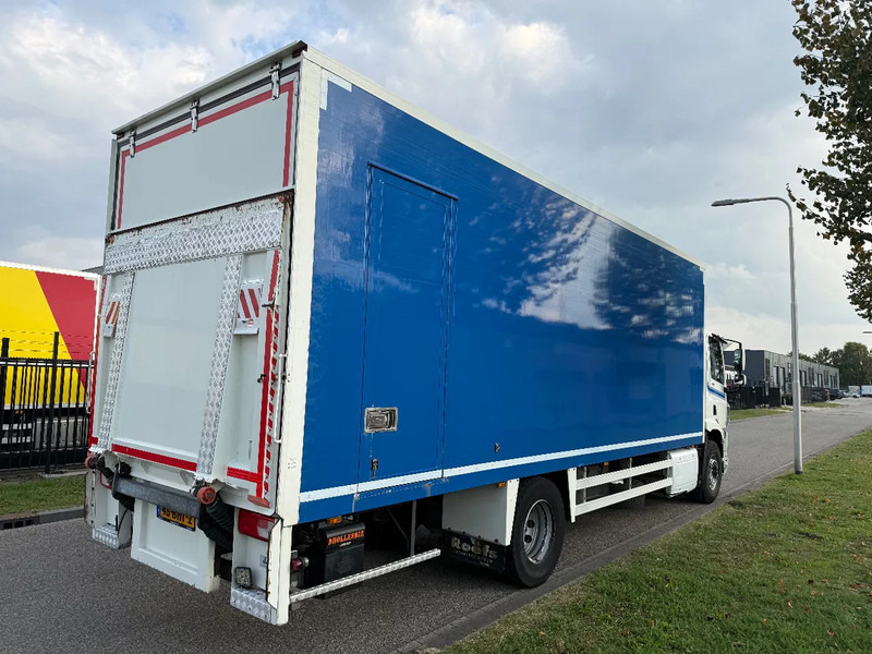 DAF CF 290 2016 - Koffer LKW: das Bild 3 DAF CF 290 2016 - Koffer LKW: das Bild 3