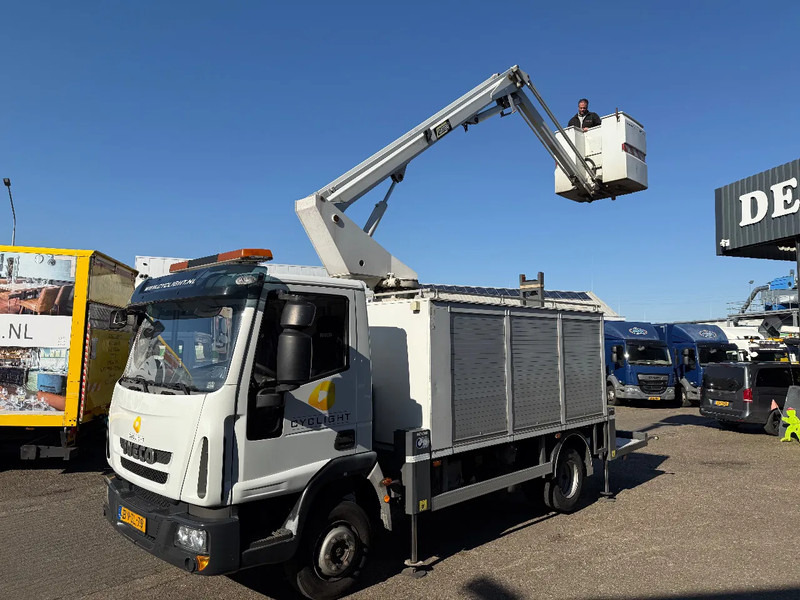 Iveco ML 100 ML100E18 custers skyworker 2009 - LKW: das Bild 2 Iveco ML 100 ML100E18 custers skyworker 2009 - LKW: das Bild 2