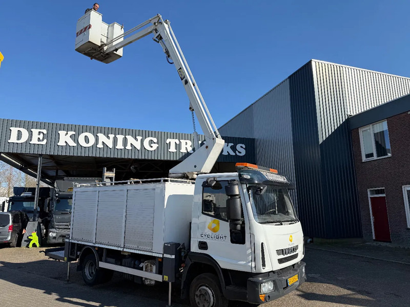 Iveco ML 100 ML100E18 custers skyworker 2009 - LKW: das Bild 1 Iveco ML 100 ML100E18 custers skyworker 2009 - LKW: das Bild 1