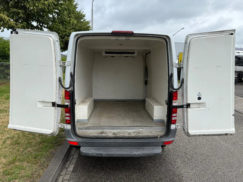Mercedes-Benz Sprinter 313 2010 kuhlung diepfreez - Kühltransporter: das Bild 3 Mercedes-Benz Sprinter 313 2010 kuhlung diepfreez - Kühltransporter: das Bild 3