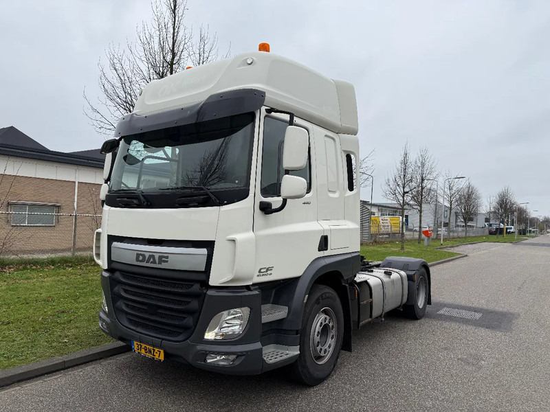 DAF CF 440 3-2016 ONLY 728.000 KM - Sattelzugmaschine: das Bild 1 DAF CF 440 3-2016 ONLY 728.000 KM - Sattelzugmaschine: das Bild 1