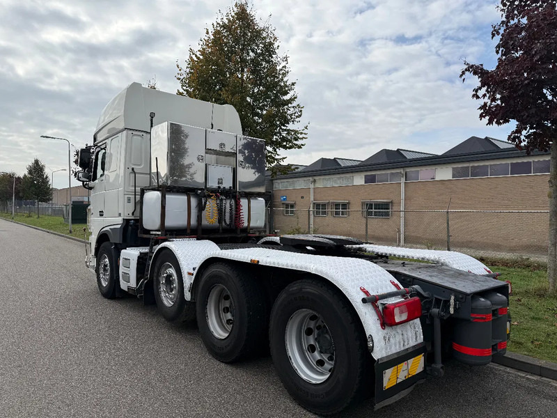 DAF XF 530 FTM 8X4 handgeschakeld 8-2018 retarder - Sattelzugmaschine: das Bild 4 DAF XF 530 FTM 8X4 handgeschakeld 8-2018 retarder - Sattelzugmaschine: das Bild 4