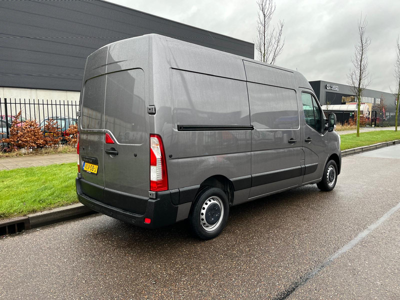 Renault Master 150.35 L2 H2 2.3 Dci Automaat, Nav, Airco - Kastenwagen: das Bild 4 Renault Master 150.35 L2 H2 2.3 Dci Automaat, Nav, Airco - Kastenwagen: das Bild 4