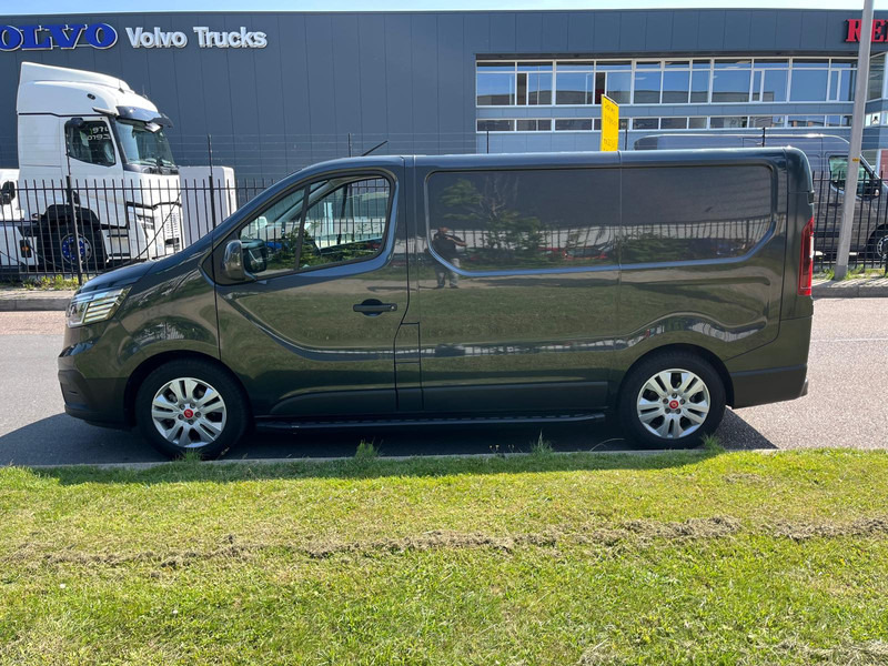 Kleintransporter Renault Trafic Red 2.0 CDI, L1 H1, 150 PK, Euro 6, Airco, cruise, nav, camera,: das Bild 7