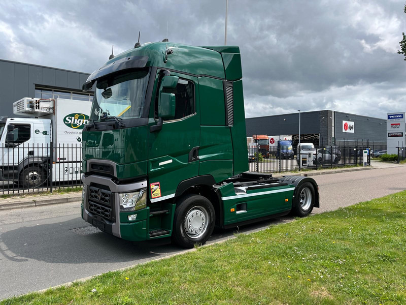 Renault T-13 High 480 T4x2, Highsleeper, Airco, Nav, Bluetooth - Sattelzugmaschine: das Bild 2 Renault T-13 High 480 T4x2, Highsleeper, Airco, Nav, Bluetooth - Sattelzugmaschine: das Bild 2
