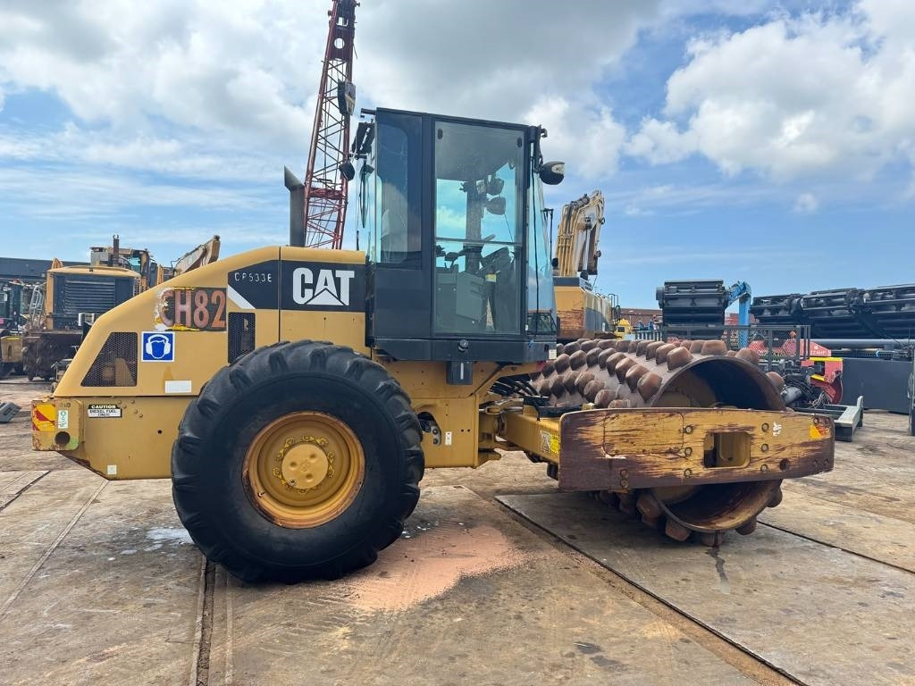 CAT CP 533 E - Walzenzug: das Bild 5 CAT CP 533 E - Walzenzug: das Bild 5