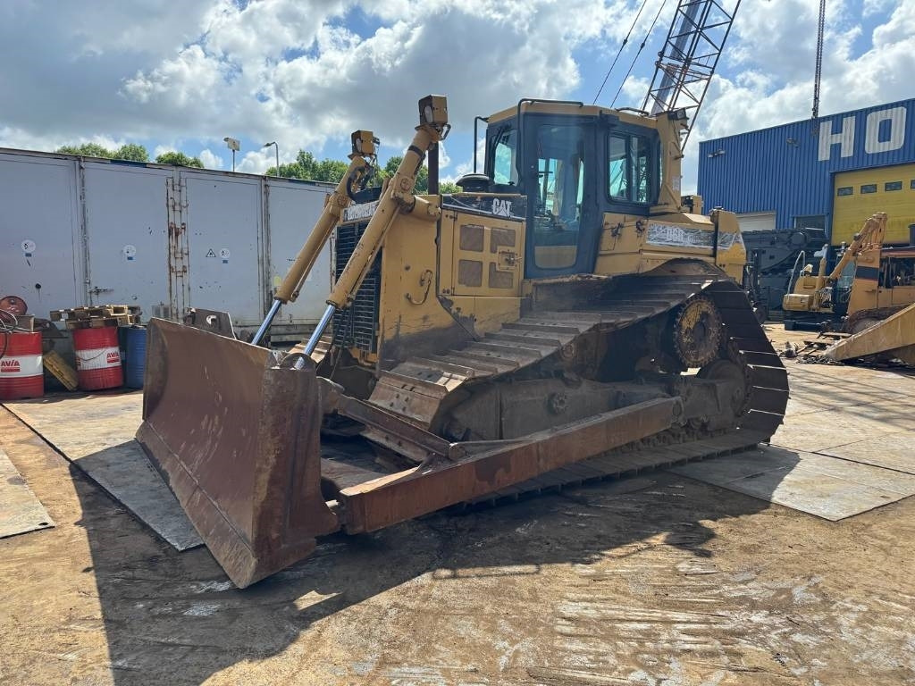 CAT D 6 R LGP - Bulldozer: das Bild 1 CAT D 6 R LGP - Bulldozer: das Bild 1
