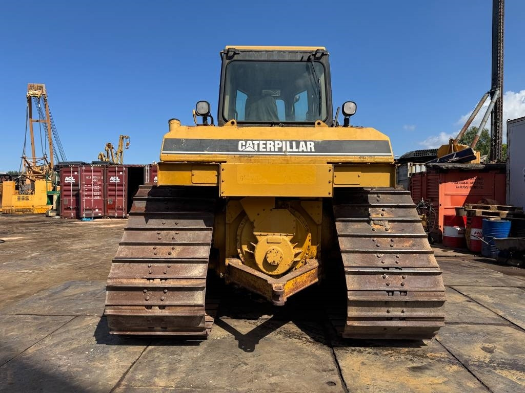 CAT D 6 R LGP - Bulldozer: das Bild 4 CAT D 6 R LGP - Bulldozer: das Bild 4