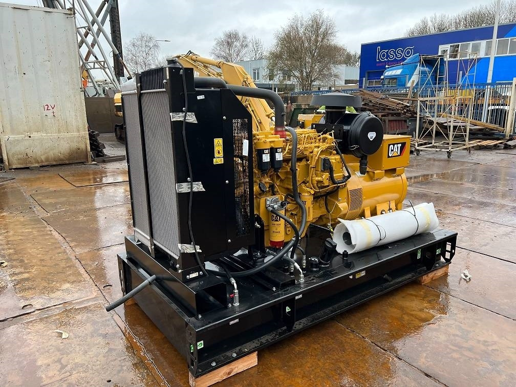 CAT DE 200 E3 200 kva 160kw 10 units availble UNUSED - Stromgenerator: das Bild 5 CAT DE 200 E3 200 kva 160kw 10 units availble UNUSED - Stromgenerator: das Bild 5