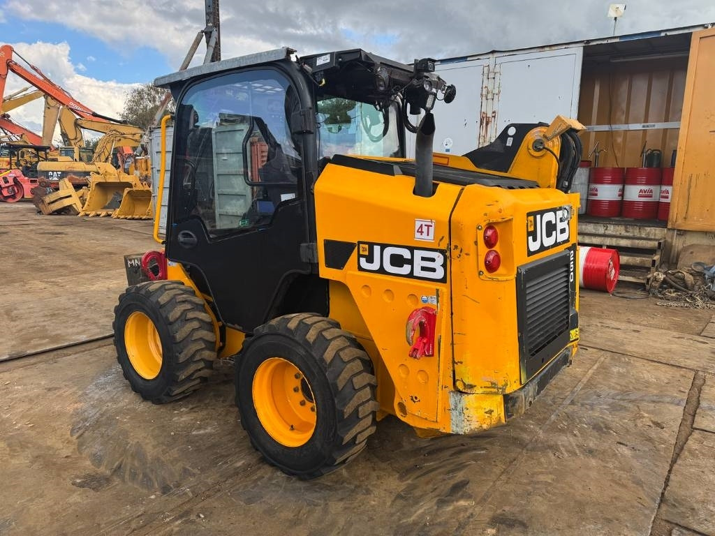 JCB 250t4 - Kompaktlader: das Bild 3 JCB 250t4 - Kompaktlader: das Bild 3