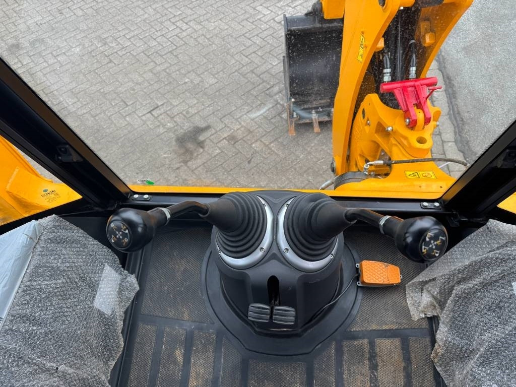 Baggerlader JCB 3 CX with hammer line ( UNUSED ): das Bild 14