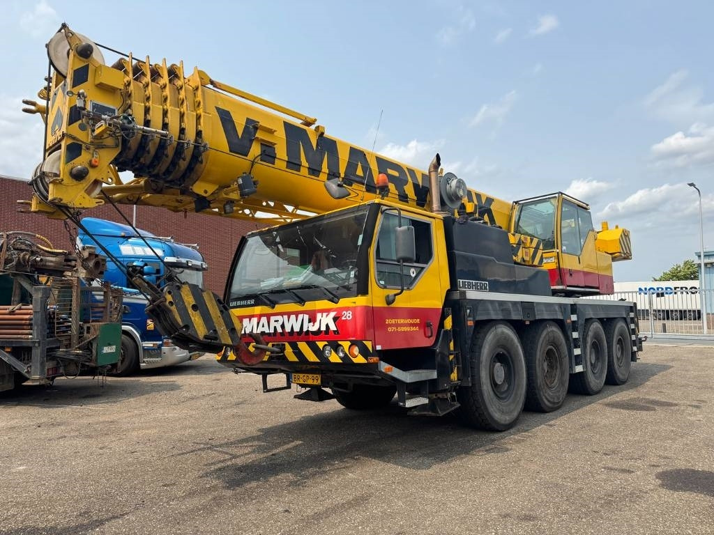 Liebherr LTM 1070-4.1 - All-Terrain Kran: das Bild 1 Liebherr LTM 1070-4.1 - All-Terrain Kran: das Bild 1
