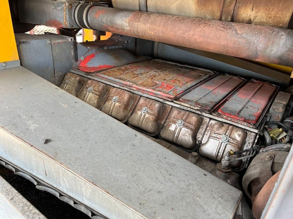 Bohrgerät Sisu 12E480 6X6 WATER WELL DRILL ATLAS COPCO XRV410 (50: das Bild 15