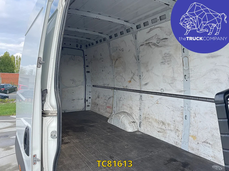 Kastenwagen Iveco Daily 35S13 MAXI: das Bild 8