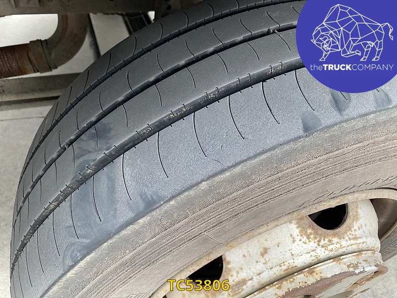 MAN L 2000 12.220 - Tankwagen: das Bild 3 MAN L 2000 12.220 - Tankwagen: das Bild 3