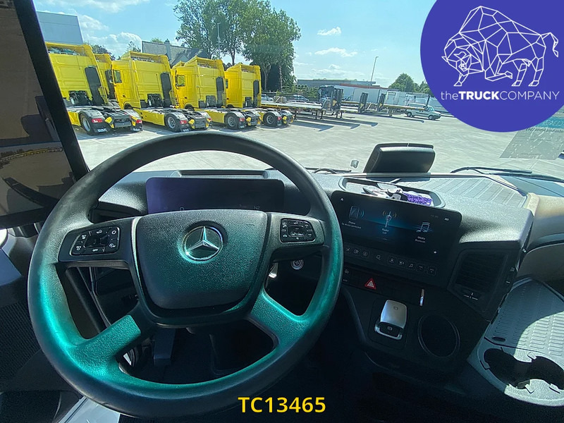 Mercedes-Benz Actros 1845 - Sattelzugmaschine: das Bild 5 Mercedes-Benz Actros 1845 - Sattelzugmaschine: das Bild 5