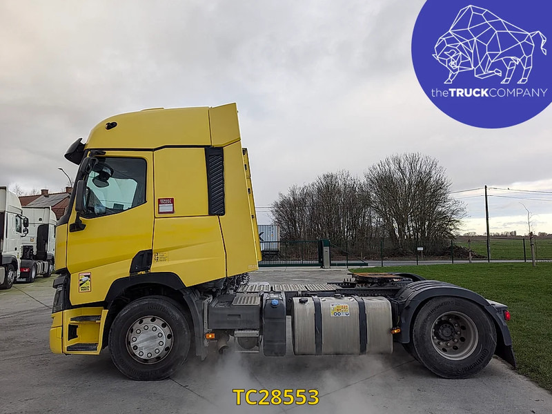 Renault T 440 - Sattelzugmaschine: das Bild 2 Renault T 440 - Sattelzugmaschine: das Bild 2