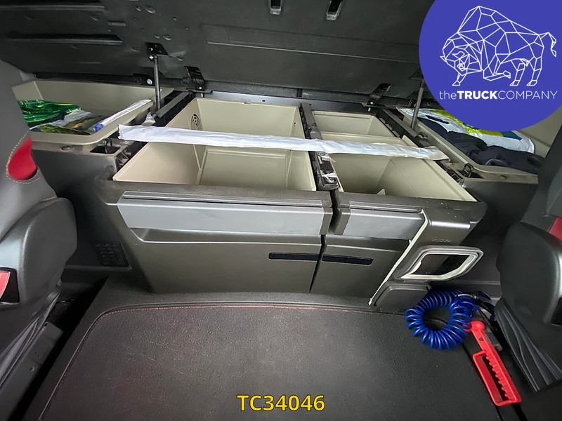 Volvo FH 460 - Sattelzugmaschine: das Bild 2 Volvo FH 460 - Sattelzugmaschine: das Bild 2