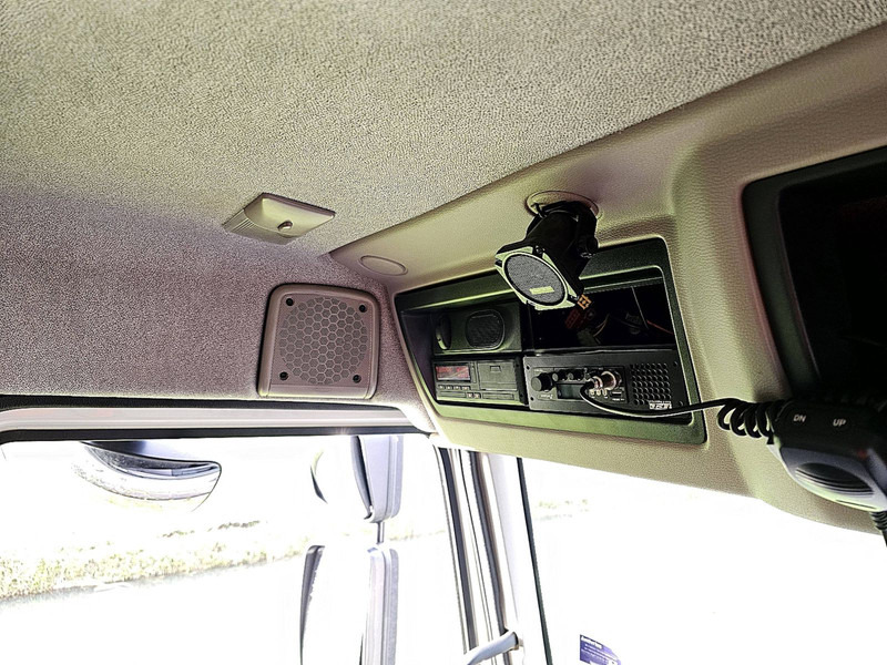 Plane LKW DAF LF 210 7.49T AIRCO LIFT: das Bild 9 Plane LKW DAF LF 210 7.49T AIRCO LIFT: das Bild 9