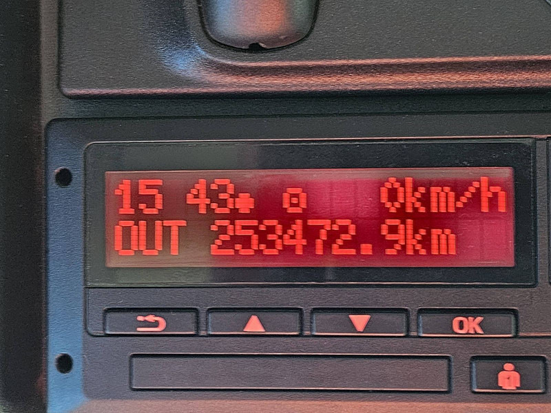 Plane LKW DAF LF 210 7.49T AIRCO LIFT: das Bild 8 Plane LKW DAF LF 210 7.49T AIRCO LIFT: das Bild 8