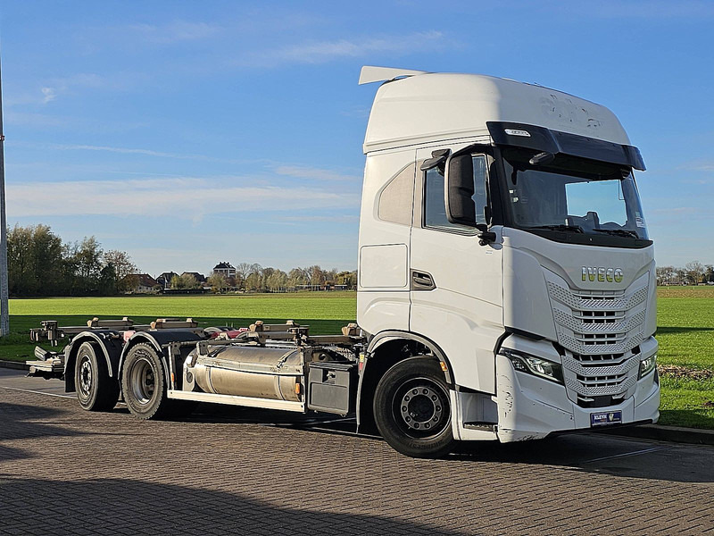 Iveco S-WAY AS260S46 6x2*4 LNG GAS - Containerwagen/ Wechselfahrgestell LKW: das Bild 5 Iveco S-WAY AS260S46 6x2*4 LNG GAS - Containerwagen/ Wechselfahrgestell LKW: das Bild 5