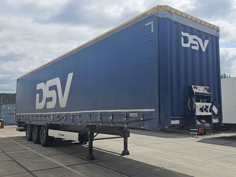 Krone SDP 02 BÄR 2 TONS TAILLIFT - Planenauflieger: das Bild 3 Krone SDP 02 BÄR 2 TONS TAILLIFT - Planenauflieger: das Bild 3