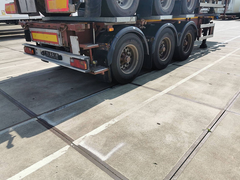 LAG KIP - Container/ Wechselfahrgestell Auflieger: das Bild 2 LAG KIP - Container/ Wechselfahrgestell Auflieger: das Bild 2