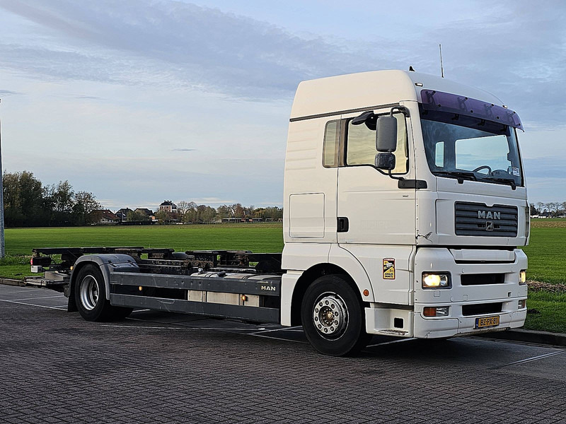 MAN 18.400 TGA XLX LIFT 508DKM NL-T - Containerwagen/ Wechselfahrgestell LKW: das Bild 5 MAN 18.400 TGA XLX LIFT 508DKM NL-T - Containerwagen/ Wechselfahrgestell LKW: das Bild 5