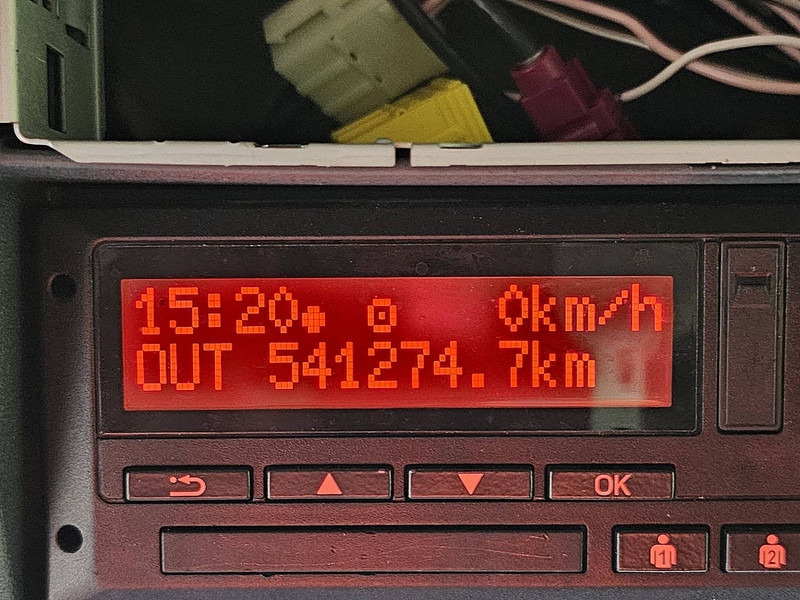 Koffer LKW MAN 26.420 TGS 6X2-4 LL LIFT ISOBOX: das Bild 9