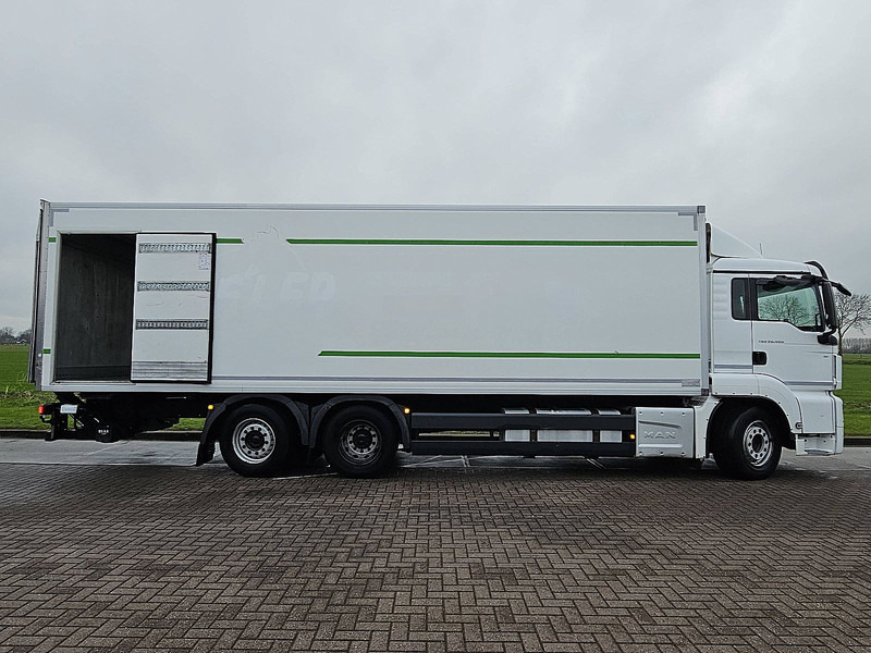 Koffer LKW MAN 26.420 TGS 6X2-4 LL LIFT ISOBOX: das Bild 17
