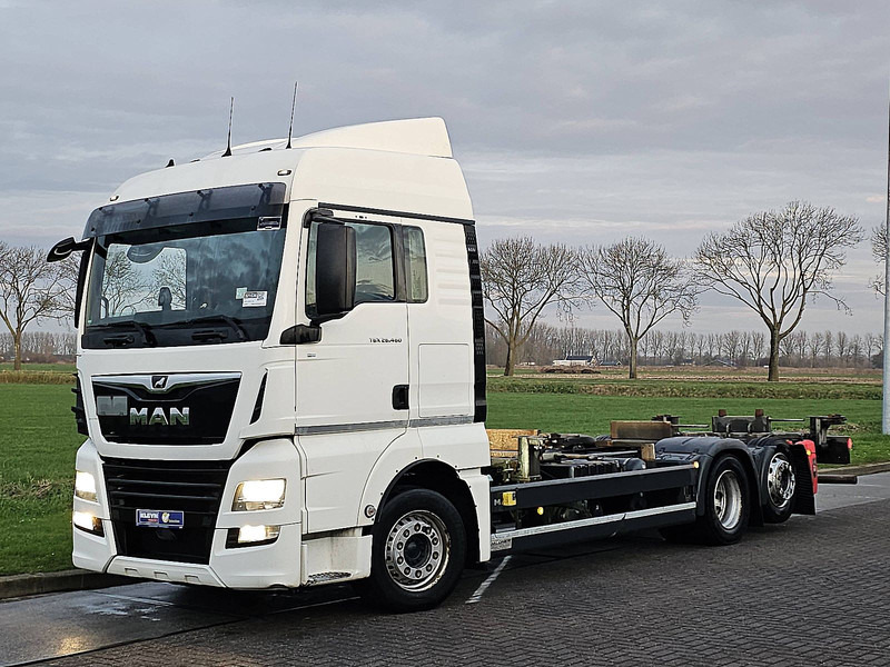MAN 26.460 TGX - Containerwagen/ Wechselfahrgestell LKW: das Bild 2 MAN 26.460 TGX - Containerwagen/ Wechselfahrgestell LKW: das Bild 2