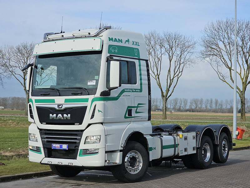 MAN 26.500 TGX XXL 6X2-4 LL WB420 - Fahrgestell LKW: das Bild 2 MAN 26.500 TGX XXL 6X2-4 LL WB420 - Fahrgestell LKW: das Bild 2