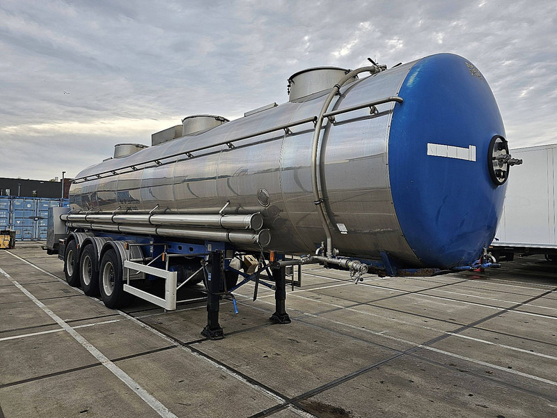 Magyar SR 34 EB Lebensmittel - Tankauflieger: das Bild 3 Magyar SR 34 EB Lebensmittel - Tankauflieger: das Bild 3