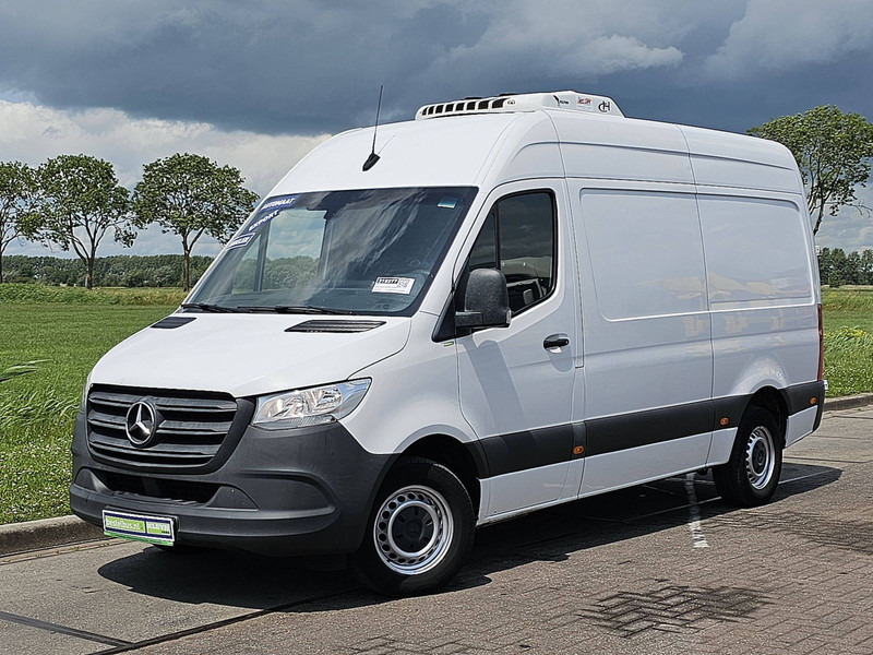 Mercedes-Benz Sprinter 315 CDI FRIGO AUT. - Kühltransporter: das Bild 2 Mercedes-Benz Sprinter 315 CDI FRIGO AUT. - Kühltransporter: das Bild 2