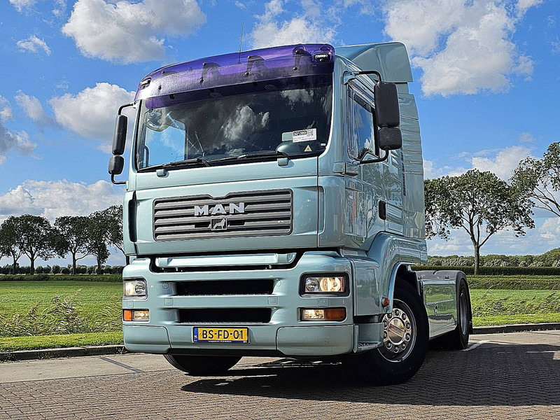 MAN 18.350 TGA NL-TRUCK L-CAB BED - Sattelzugmaschine: das Bild 1 MAN 18.350 TGA NL-TRUCK L-CAB BED - Sattelzugmaschine: das Bild 1