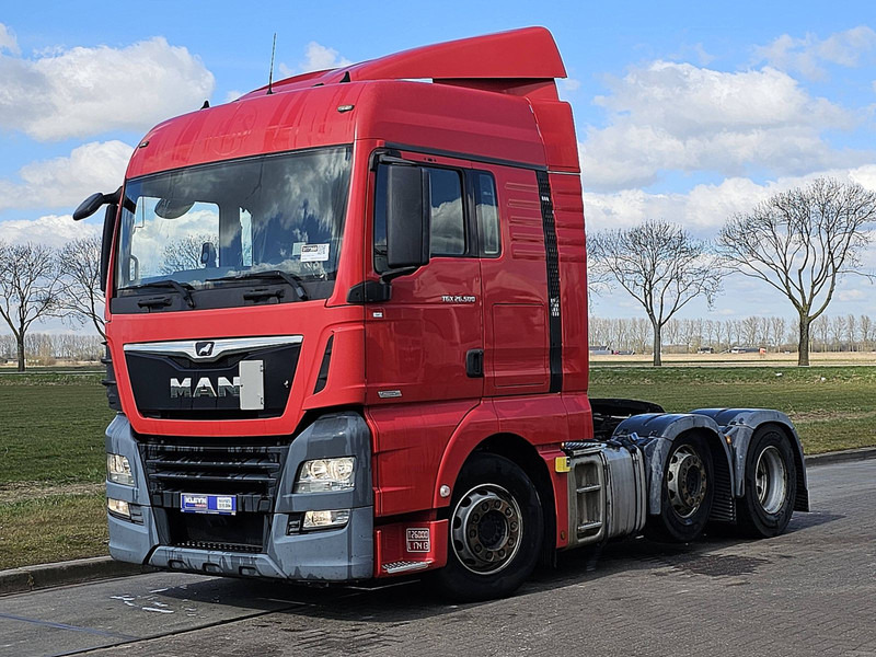 MAN 26.500 TGX XLX 6X2 INTARDER - Sattelzugmaschine: das Bild 2 MAN 26.500 TGX XLX 6X2 INTARDER - Sattelzugmaschine: das Bild 2