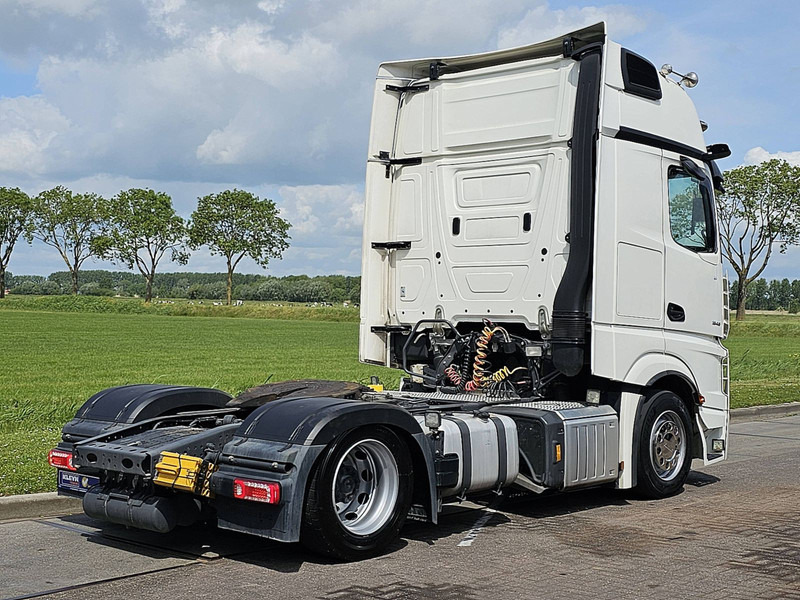 Mercedes-Benz ACTROS 1845 LS NR MP5 GIGASP. RET. - Sattelzugmaschine: das Bild 3 Mercedes-Benz ACTROS 1845 LS NR MP5 GIGASP. RET. - Sattelzugmaschine: das Bild 3