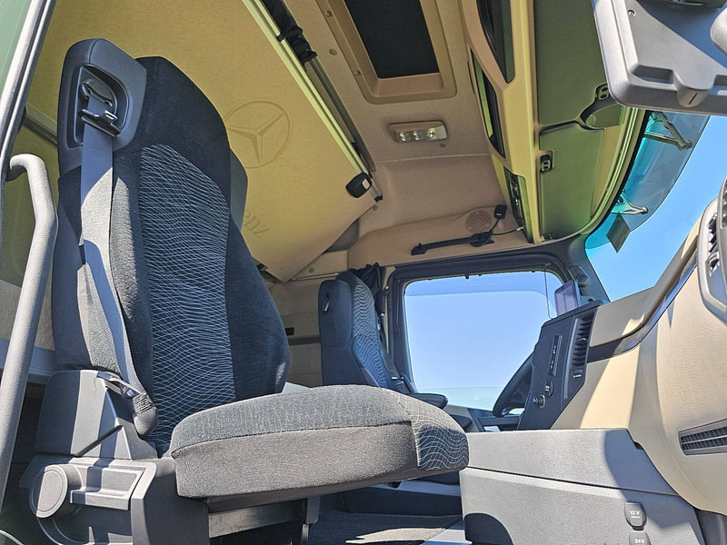 Sattelzugmaschine Mercedes-Benz ACTROS 1846 4x4 Hydrodrive: das Bild 7