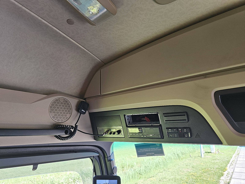 Sattelzugmaschine Mercedes-Benz ACTROS 1846 4x4 Hydrodrive: das Bild 11