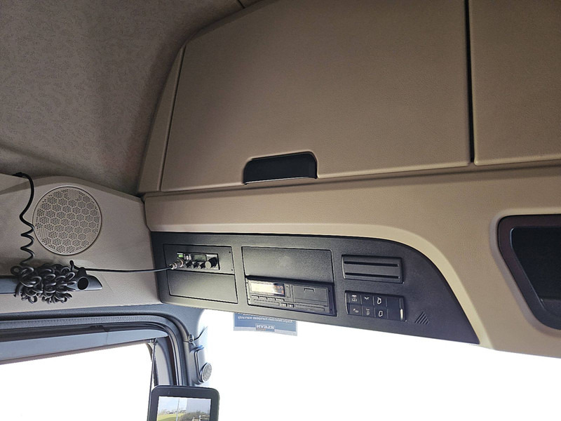 Sattelzugmaschine Mercedes-Benz ACTROS 1848 LS MP5 GIGASPACE: das Bild 10