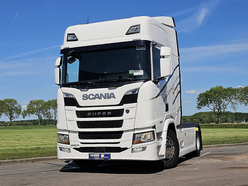 Scania R460 SUPER 2X TANK RETAR. - Sattelzugmaschine: das Bild 1 Scania R460 SUPER 2X TANK RETAR. - Sattelzugmaschine: das Bild 1