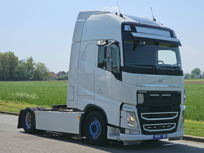 Volvo FH 500 XL 2X TANK SKIRTS - Sattelzugmaschine: das Bild 5 Volvo FH 500 XL 2X TANK SKIRTS - Sattelzugmaschine: das Bild 5