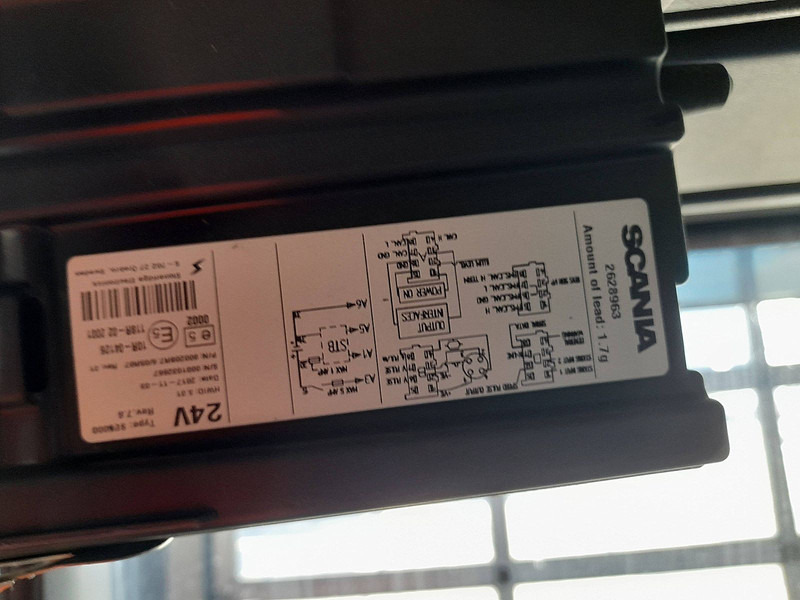 Plane LKW Scania G410 4X2 RET. COMBI CROWN: das Bild 16 Plane LKW Scania G410 4X2 RET. COMBI CROWN: das Bild 16