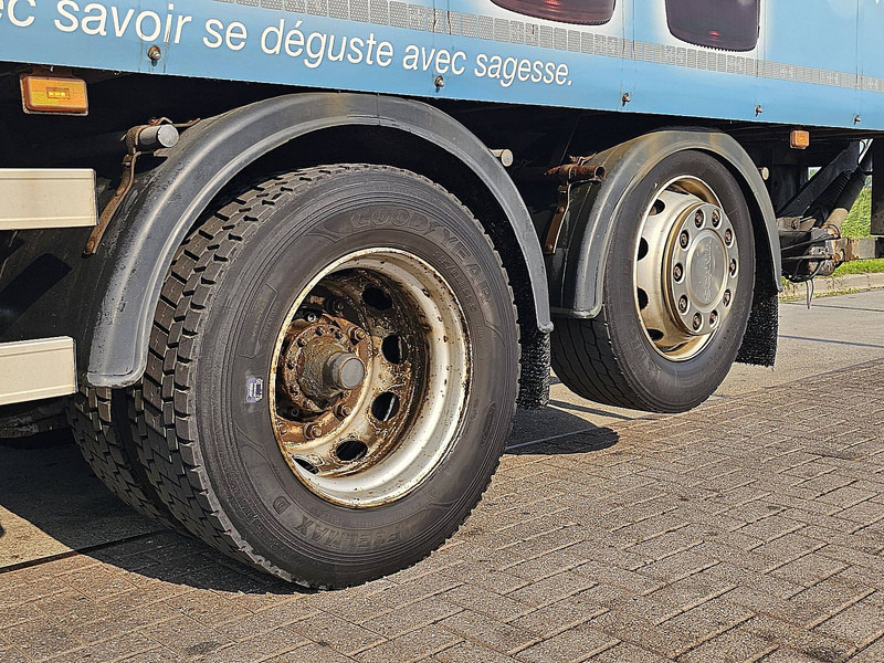 Plane LKW Scania P360 2500 kg lift: das Bild 16 Plane LKW Scania P360 2500 kg lift: das Bild 16