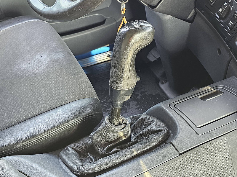 Plane LKW Scania P360 2500 kg lift: das Bild 11 Plane LKW Scania P360 2500 kg lift: das Bild 11